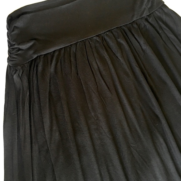 Classic Maxi Skirt - Picture 7 of 7